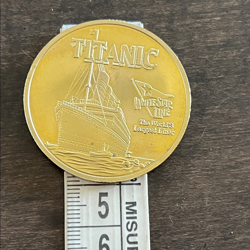 Titanic Commemorative Coin - Picture 4 of 5